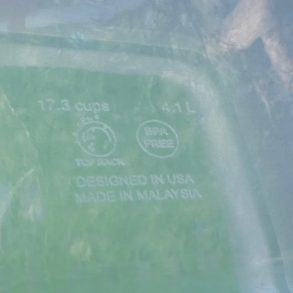 Set 2 Rubbermaid Fresh Works Produce Savers Vegetables Storage Bins Refrigerator - Picture 14 of 15